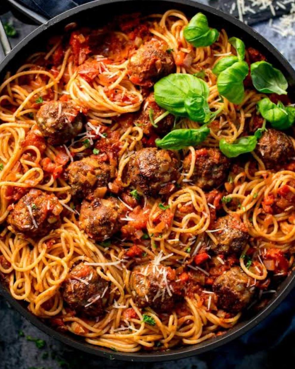 spaghetti with kuta